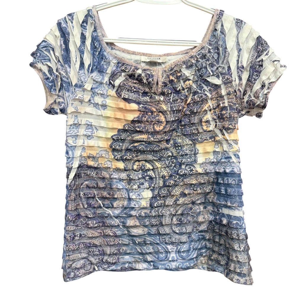 Uniform JPR Paisley Ruffle Top Blue White Short Sleeve Medium‎